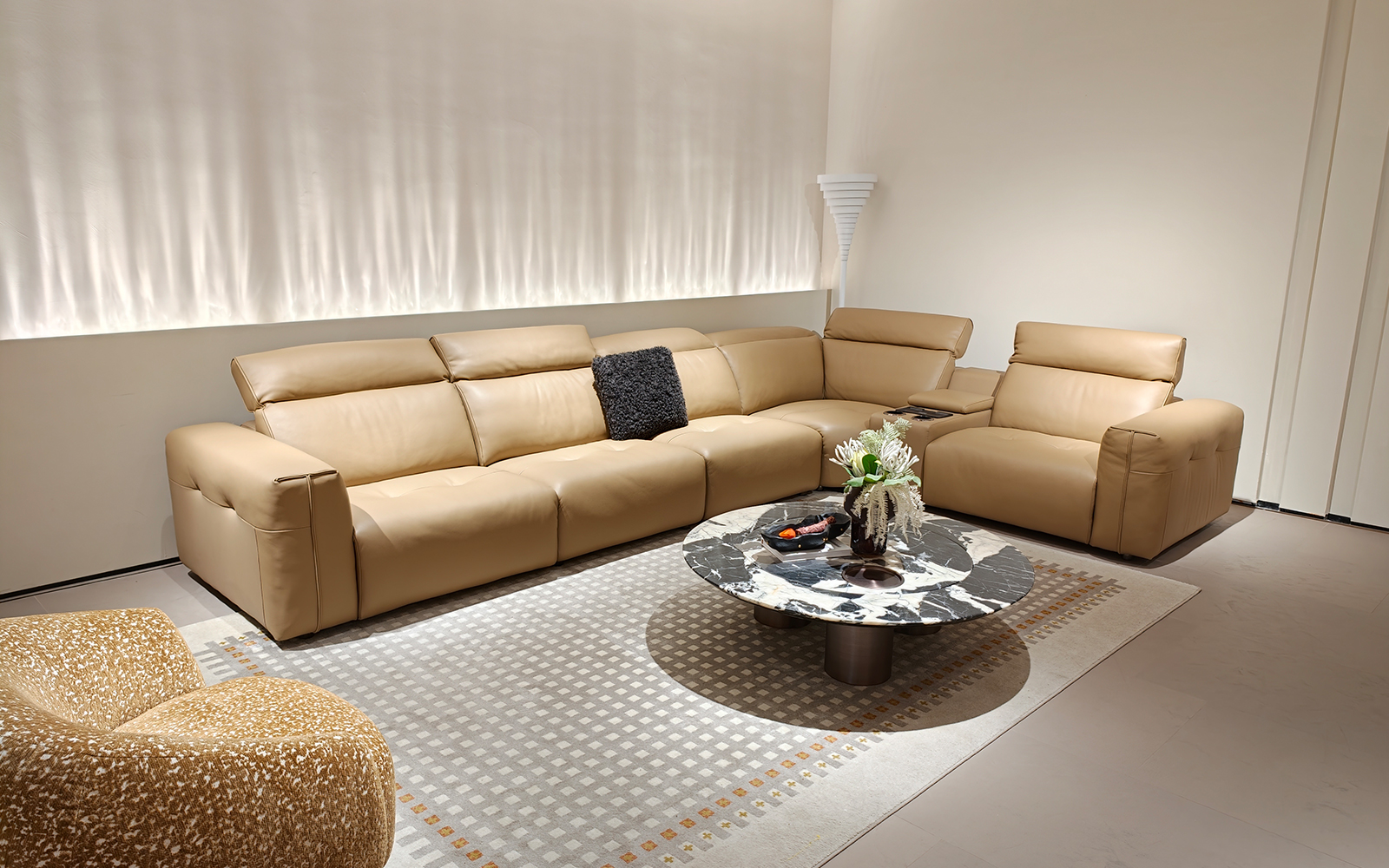 Showroom 3