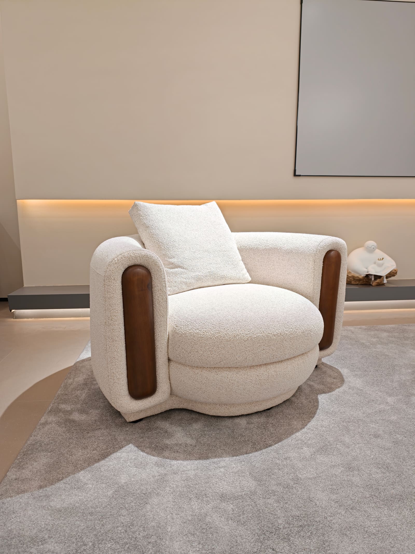 5012 Curved Cream Boucle Modular Sectional Sofa 8