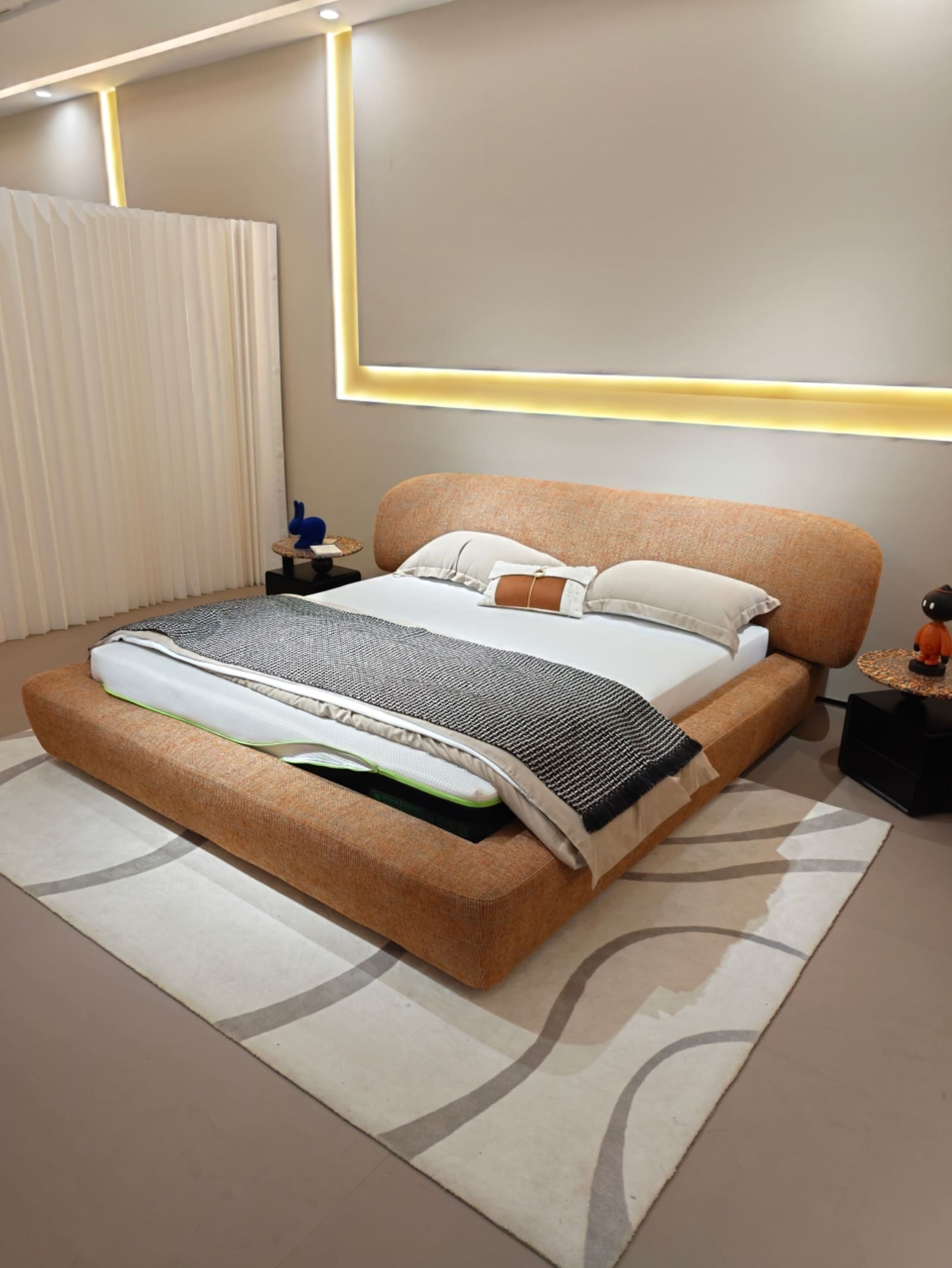 Linen Upholstered Platform Bed with Asymmetrical Curved Headboard