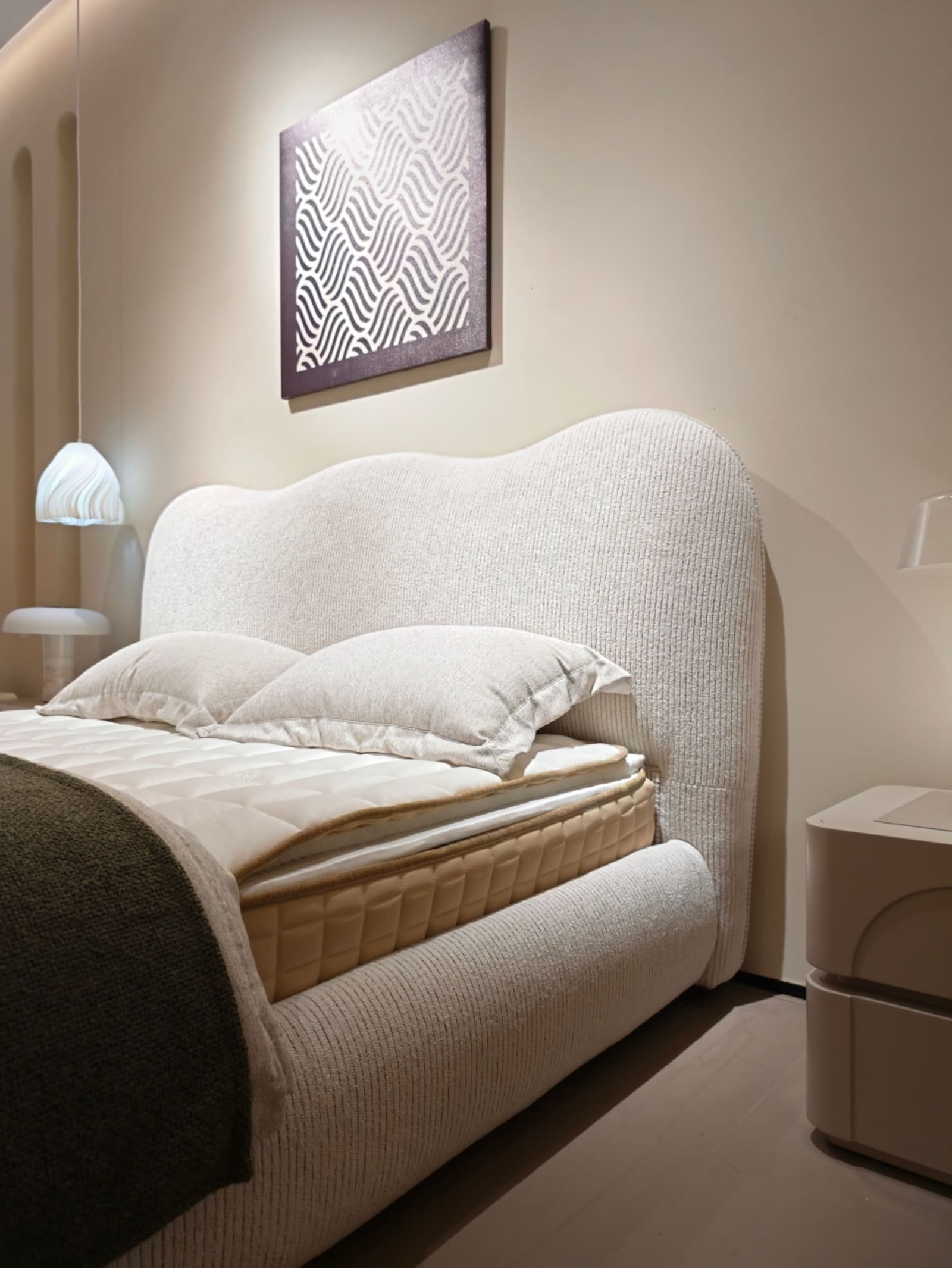 Cotton Linen Platform Bed with Cloud-Shaped Curved Headboard 8