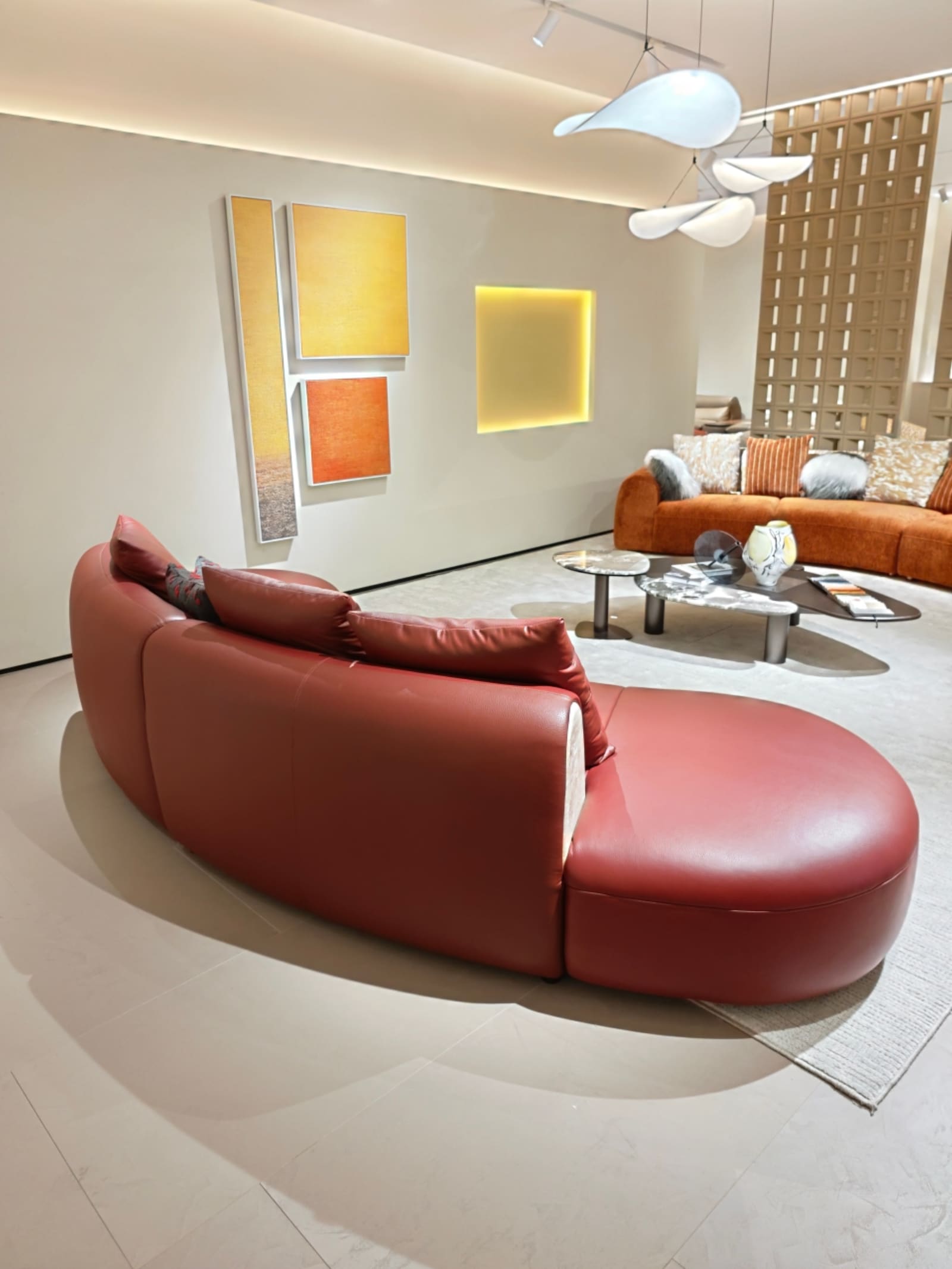 Curved Calfskin Leather Sectional Sofa D075 8
