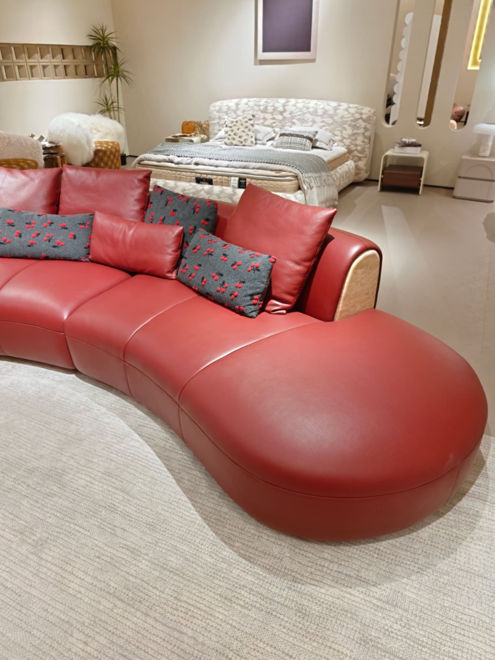 Curved Calfskin Leather Sectional Sofa D075 13