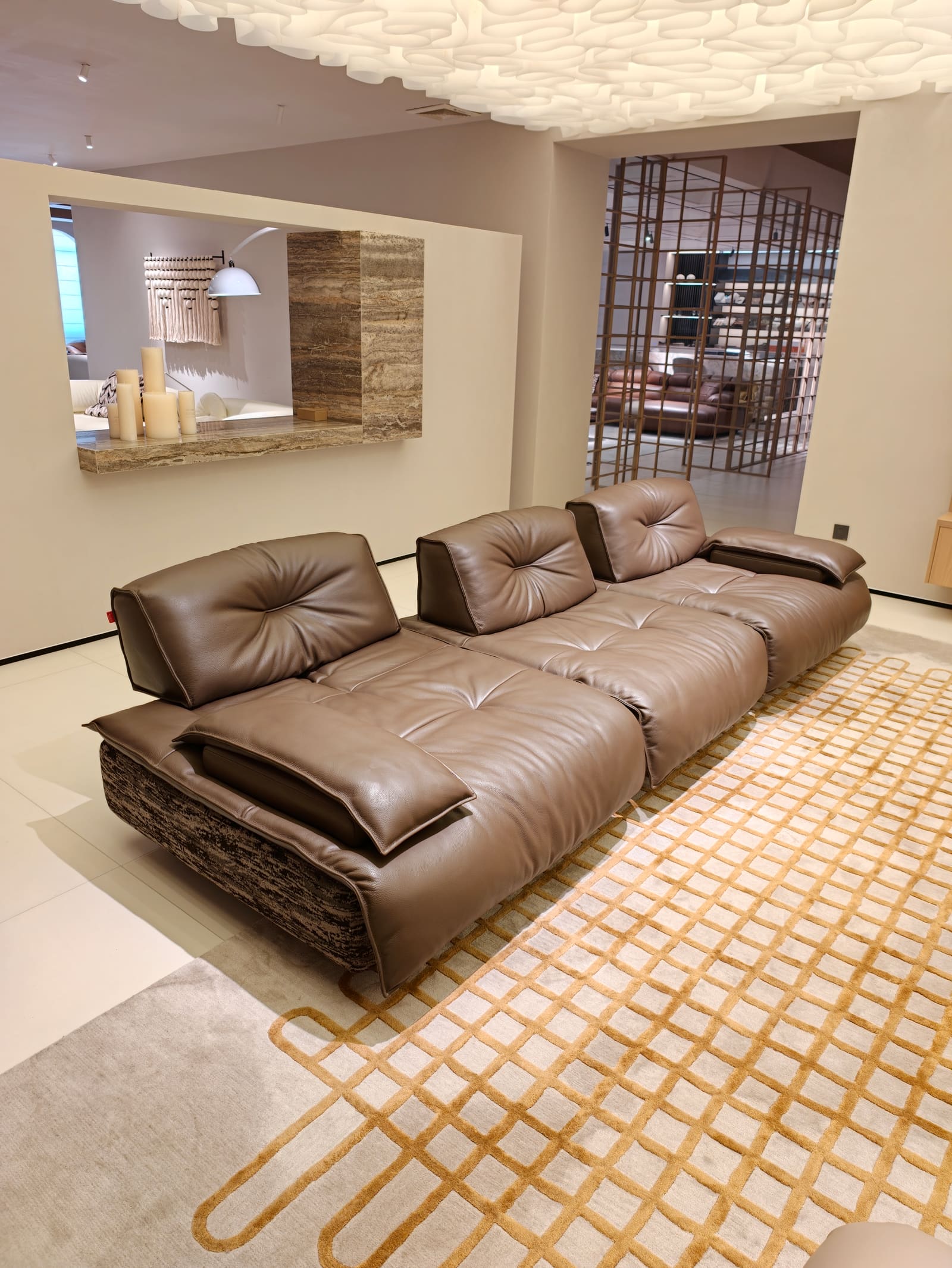 Top-Grain Leather & Fabric Modular Sofa with Center Seat HD2439