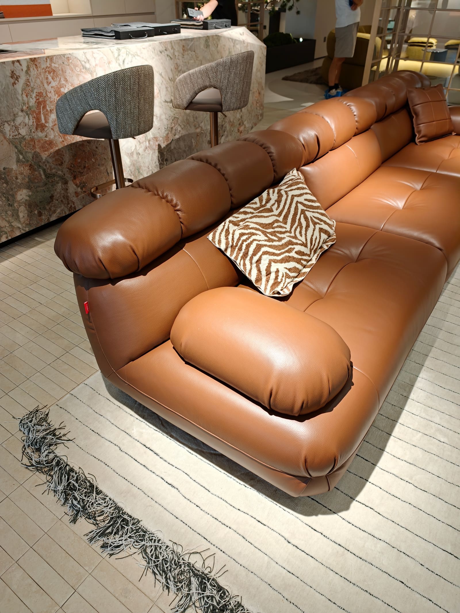 Modern Modular Leather Sectional Sofa with Chaise HD2442B 10