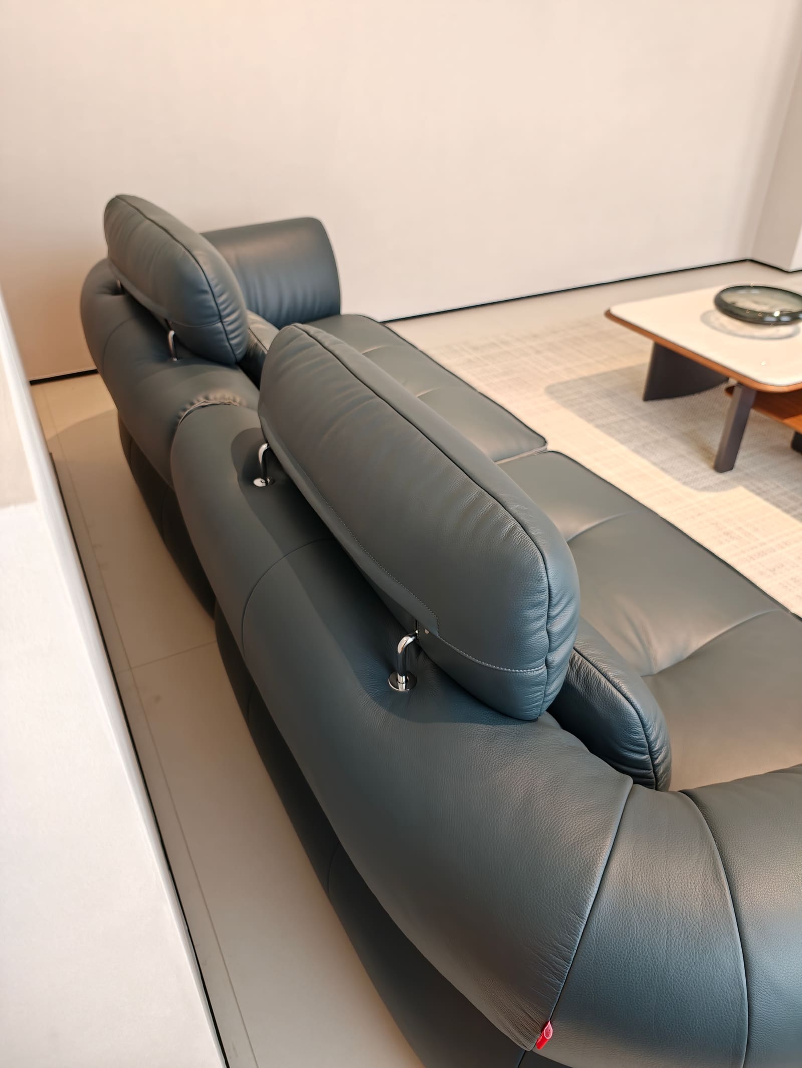 Contemporary Top-Grain Leather Two-Piece Sofa HD2454 4