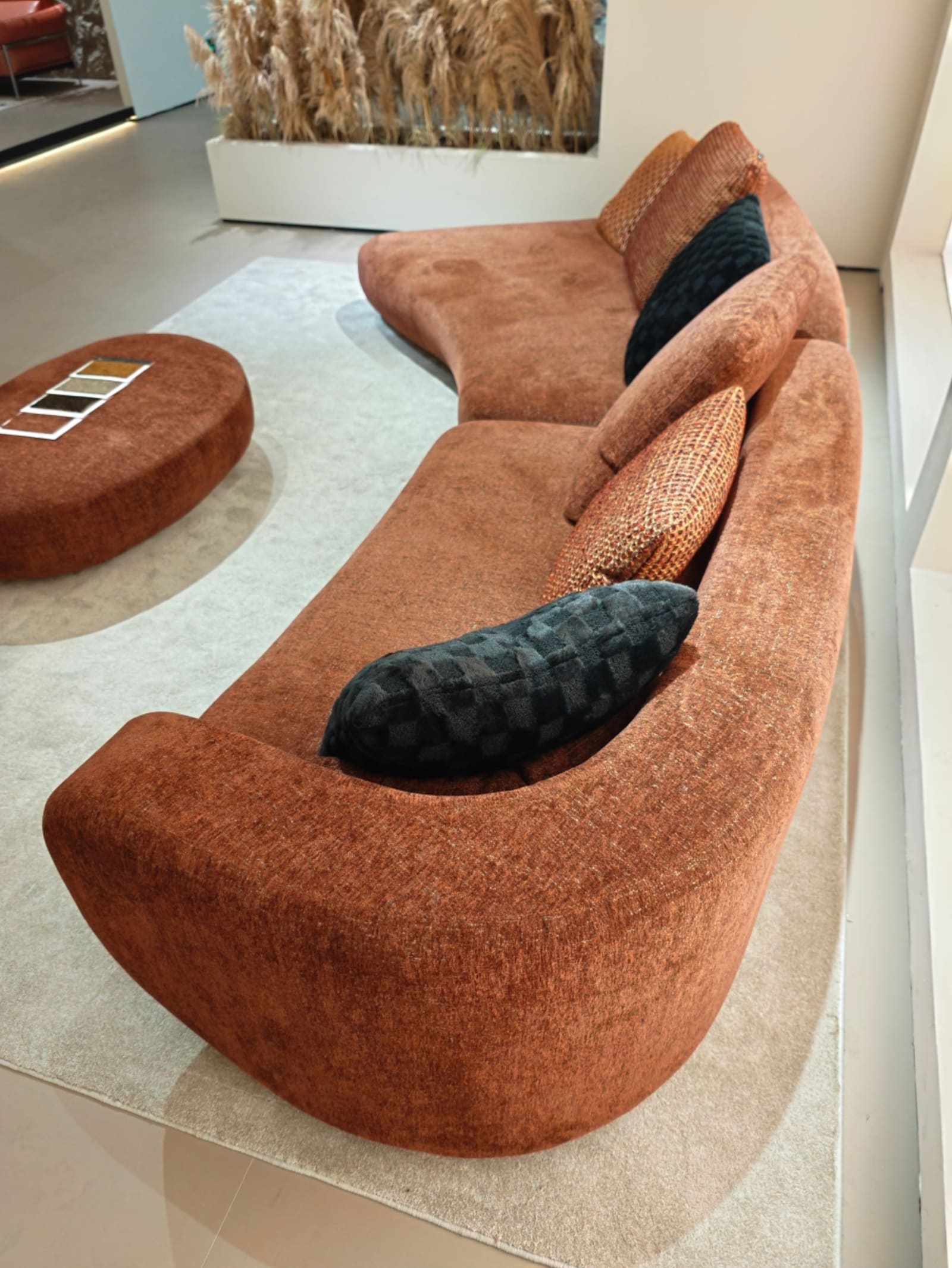 Curved Velvet Sectional Sofa with Ottoman T5022 12